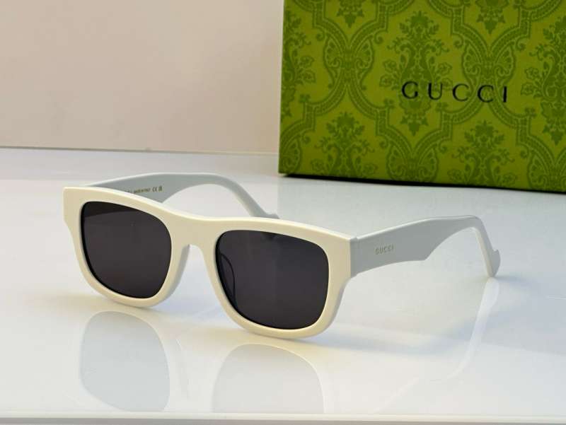 Picture of Gucci Sunglasses _SKUfw55538963fw